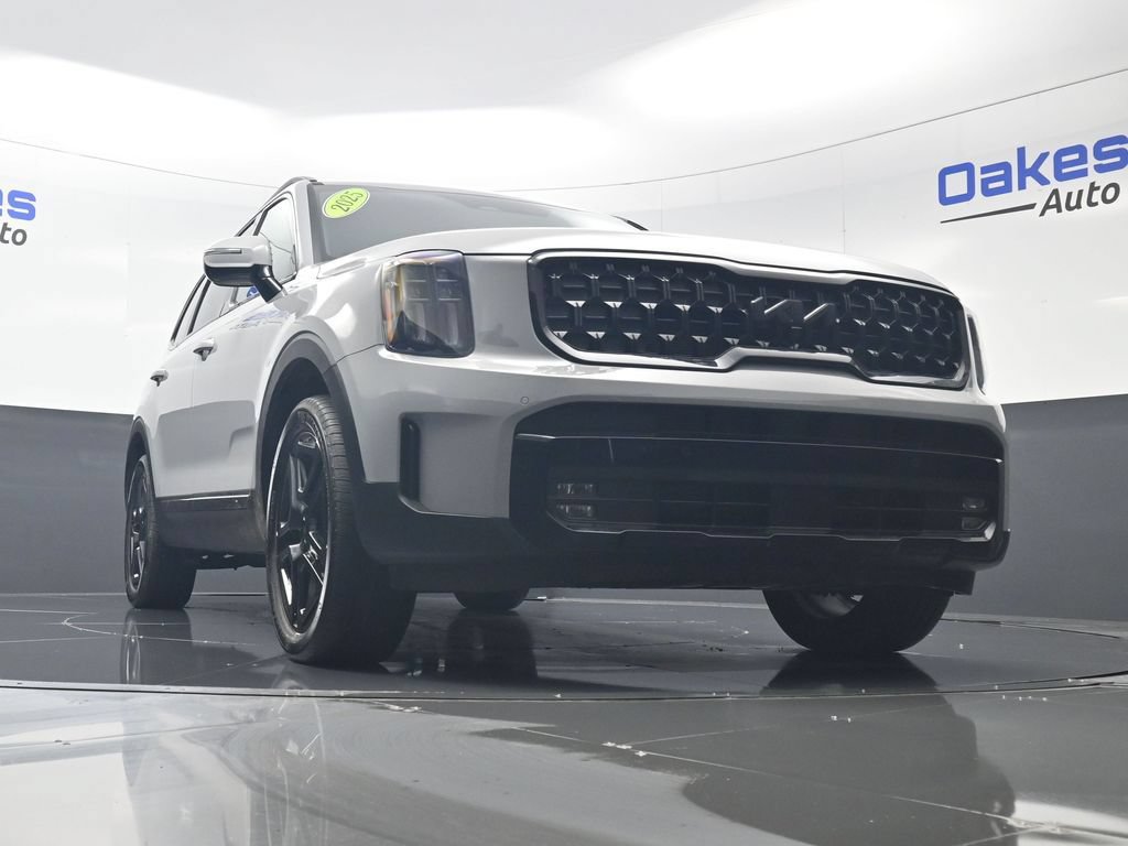 Certified 2025 Kia Telluride SX Prestige X-Line AWD/4WD image 43