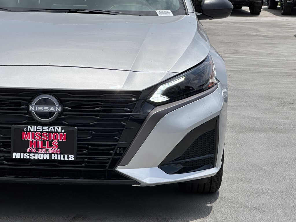 New 2026 Nissan Altima 2.5 SV FWD image 13
