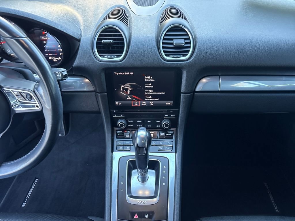 Used 2017 Porsche 718 Cayman S image 22