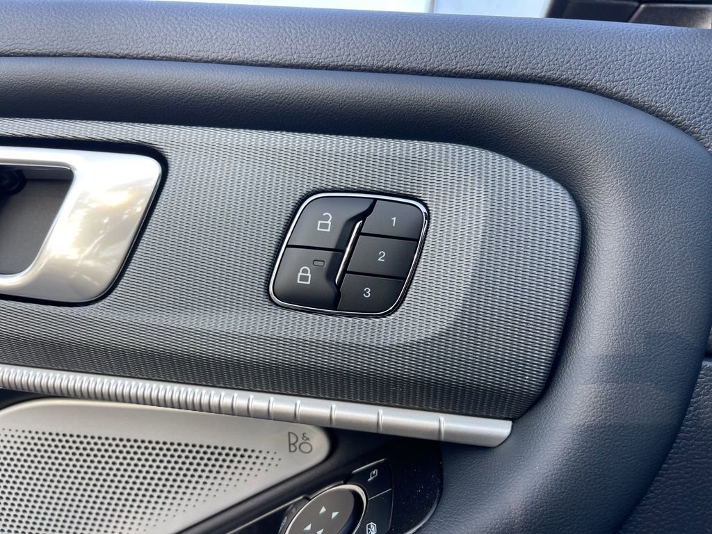 New 2026 Ford Explorer ST w/ Sun And Sound Package image 17