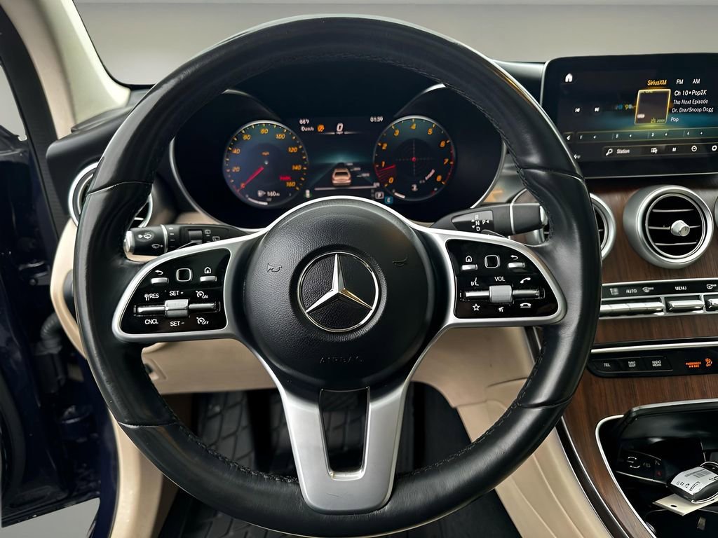 Used 2022 Mercedes-Benz GLC 300 4MATIC image 11