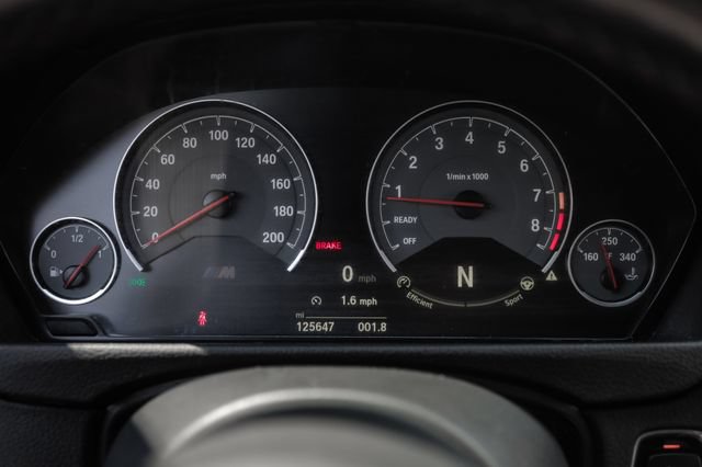 Used 2015 BMW M4 Coupe RWD image 44