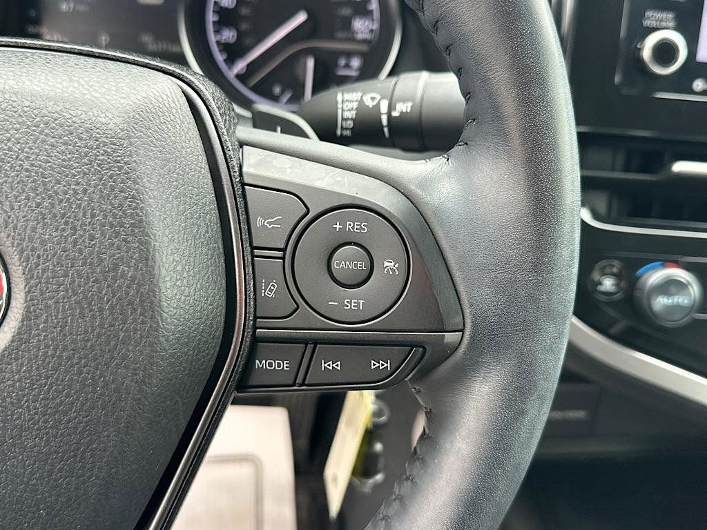 Certified 2023 Toyota Camry SE image 21