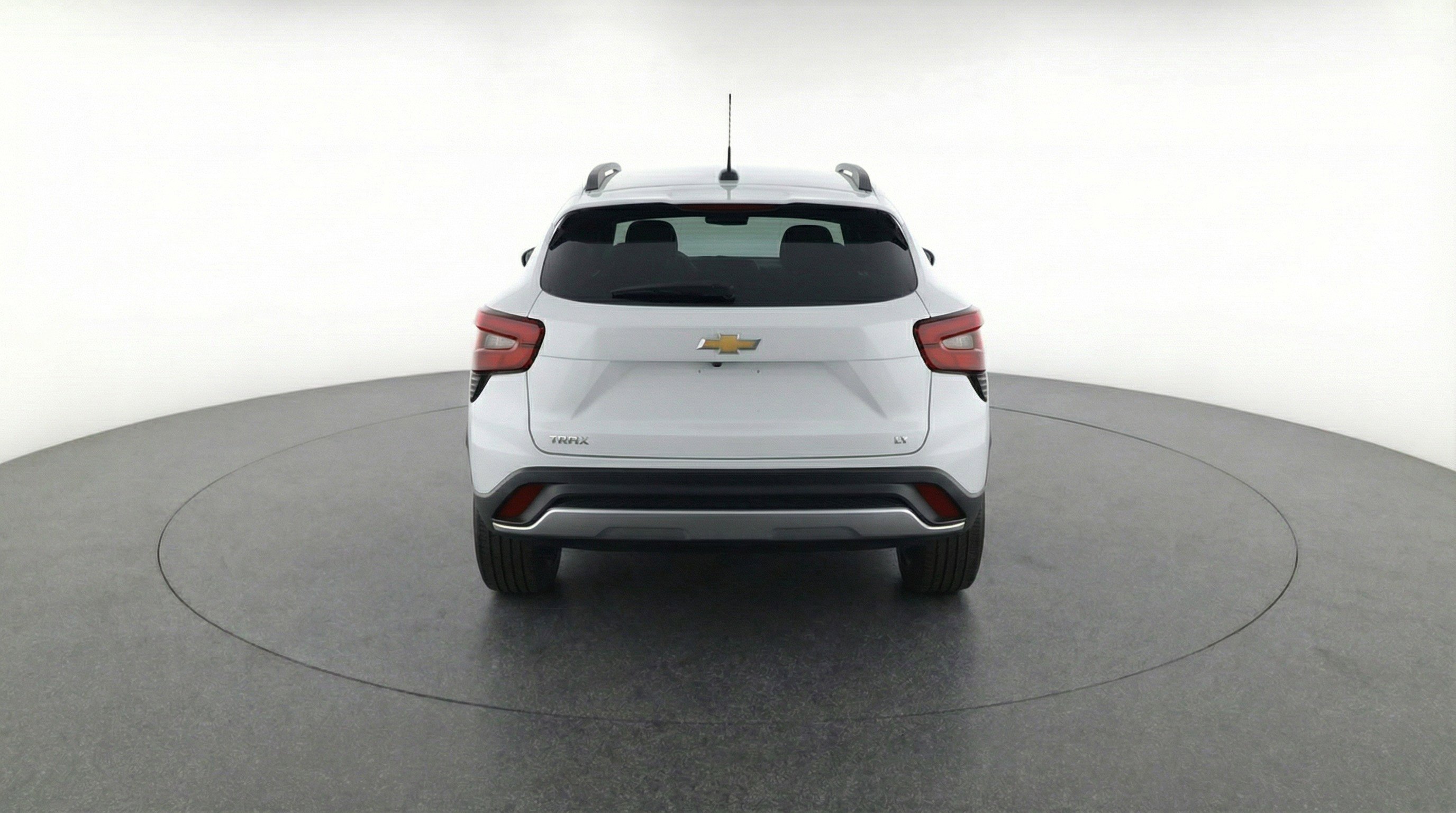 Used 2025 Chevrolet Trax LT image 7