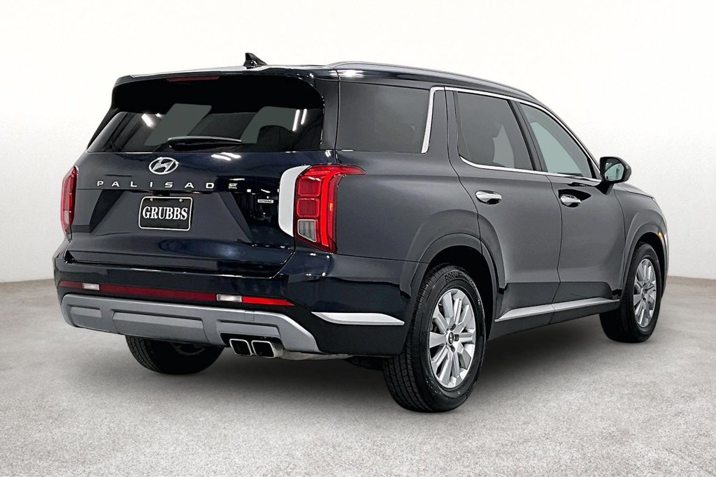 Used 2024 Hyundai Palisade SEL AWD/4WD image 2