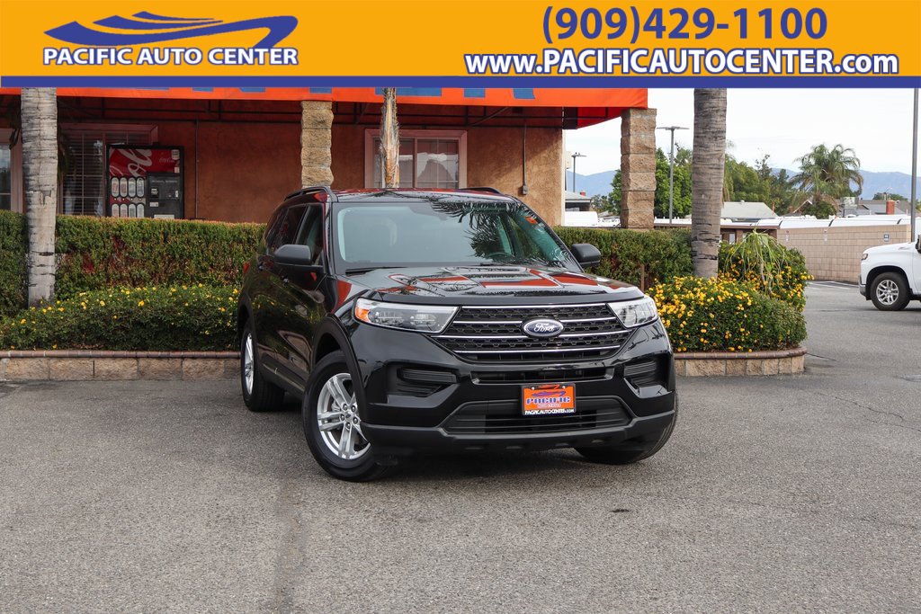 Used 2023 Ford Explorer XLT w/ Class IV Trailer Tow Package