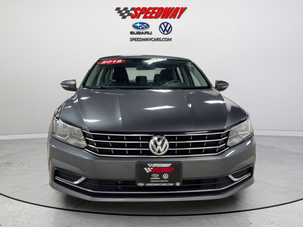 Used 2018 Volkswagen Passat 2.0T SE FWD image 13