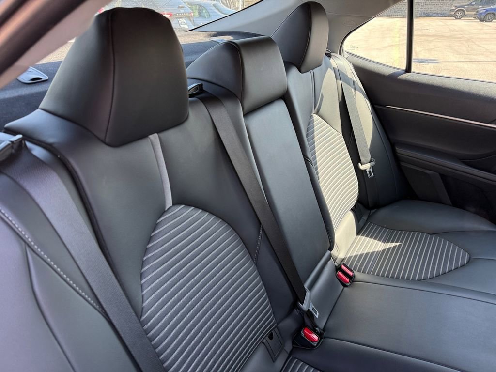 Certified 2023 Toyota Camry SE FWD image 22