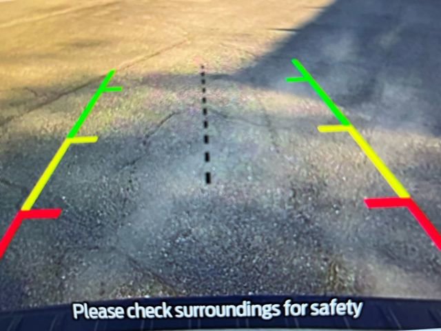 Used 2025 Ford Explorer Active w/ Active Comfort Package image 27