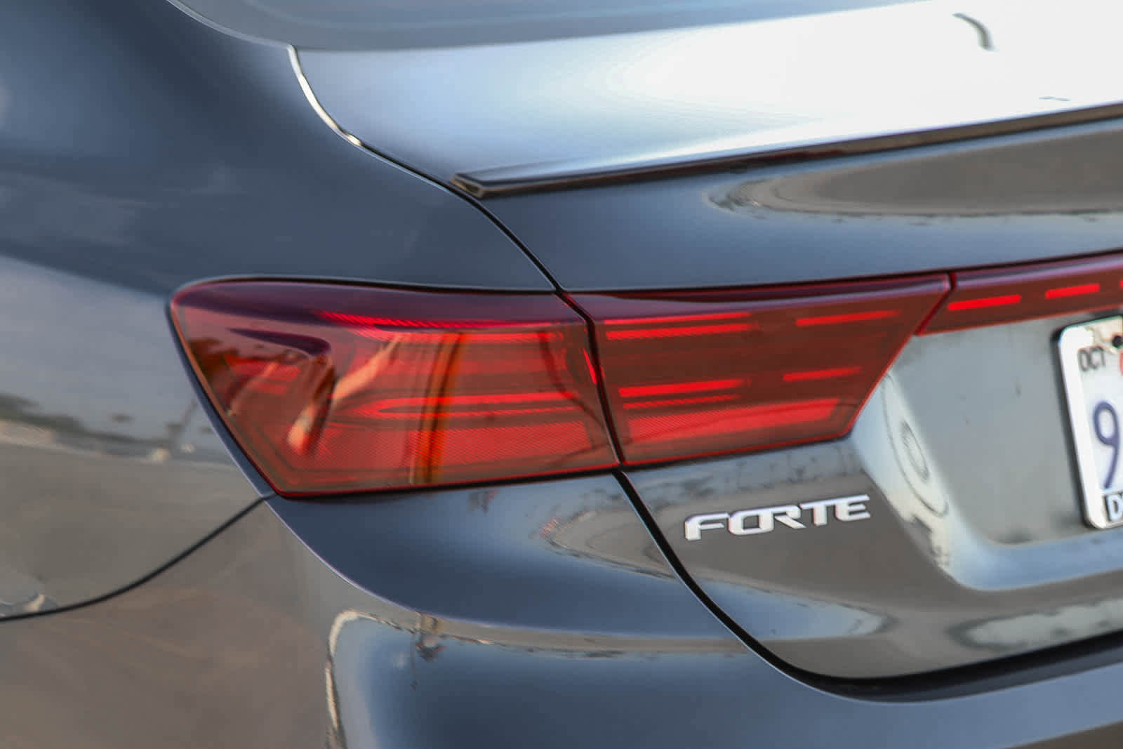 Used 2023 Kia Forte GT-Line w/ GT-Line Technology Package image 9