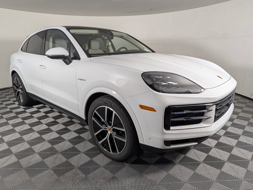 Used 2026 Porsche Cayenne E-Hybrid Coupe AWD/4WD image 9