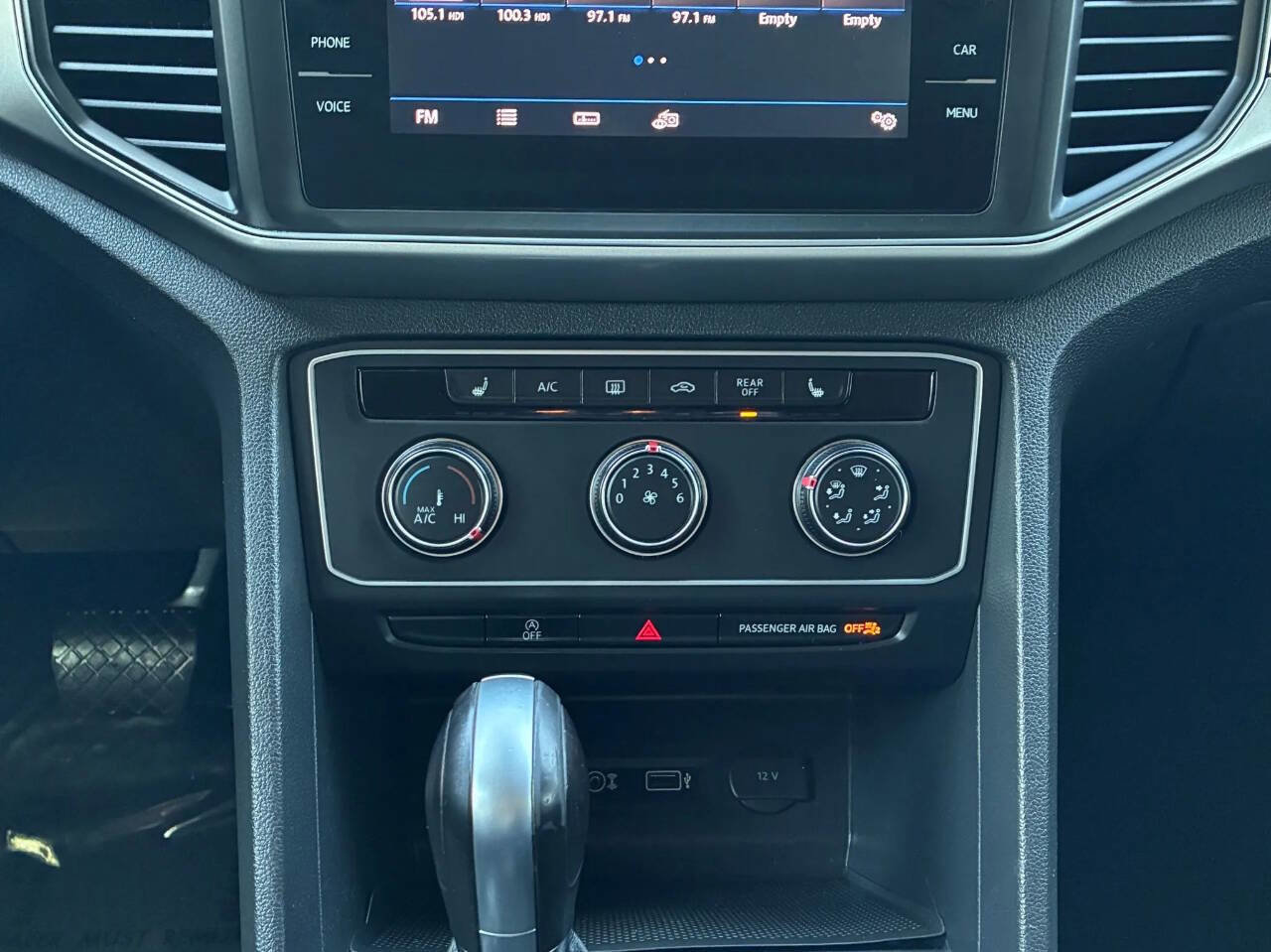 Used 2018 Volkswagen Atlas SE image 17