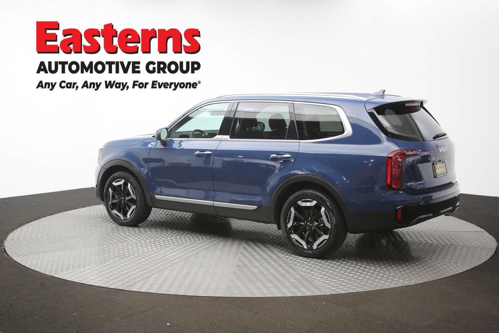 Used 2025 Kia Telluride S FWD image 65