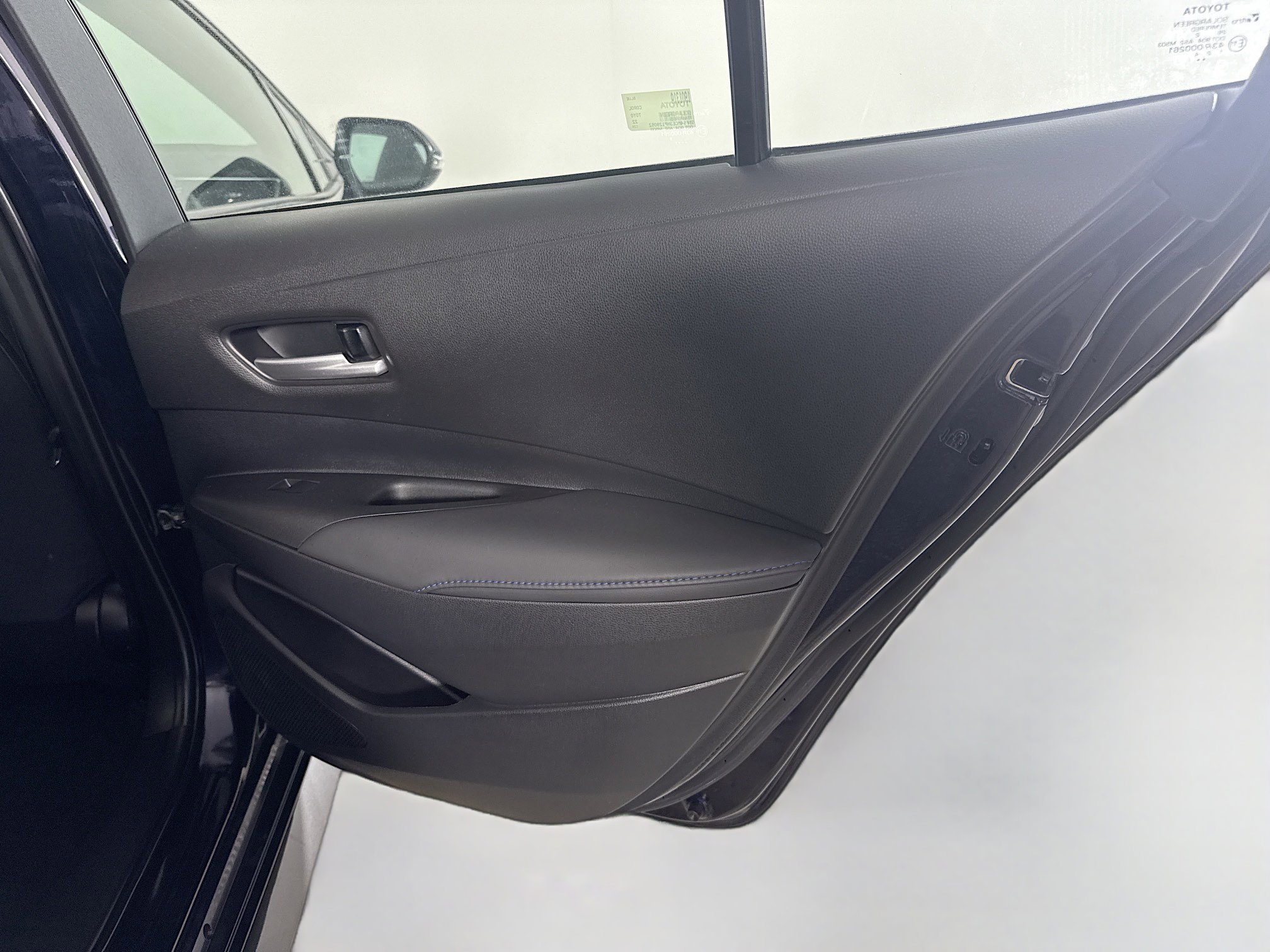 Used 2022 Toyota Corolla SE FWD image 27