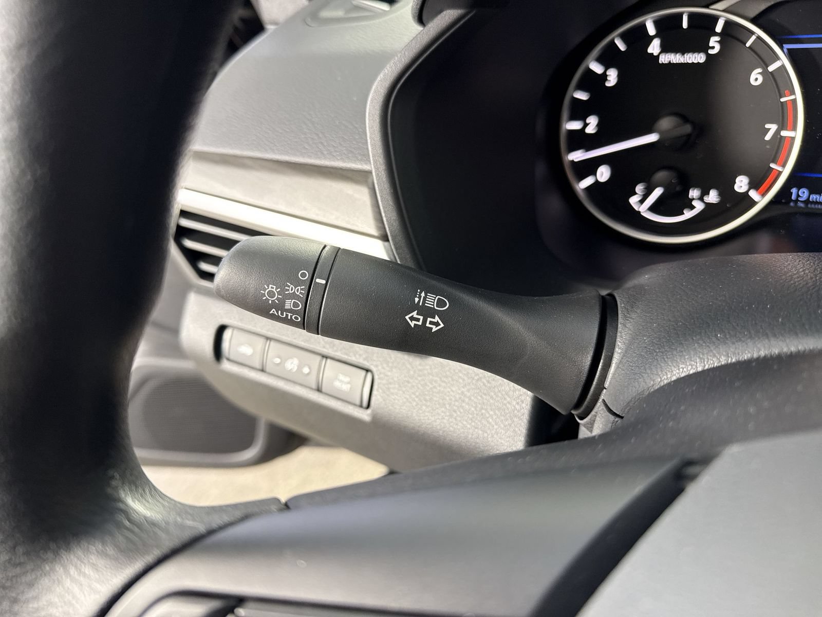 New 2026 Nissan Altima 2.5 SV AWD/4WD image 16