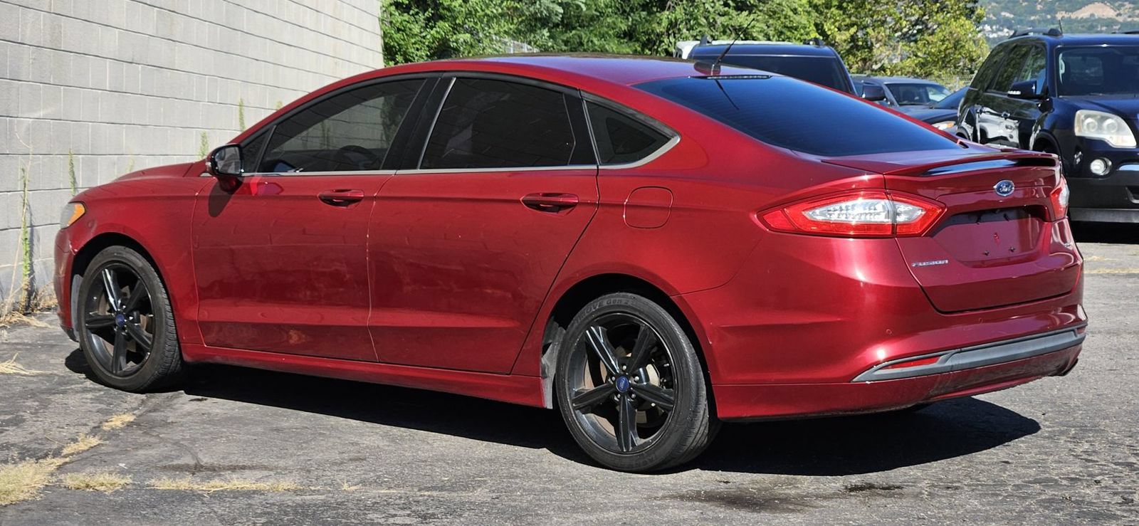 Used 2016 Ford Fusion SE FWD image 3