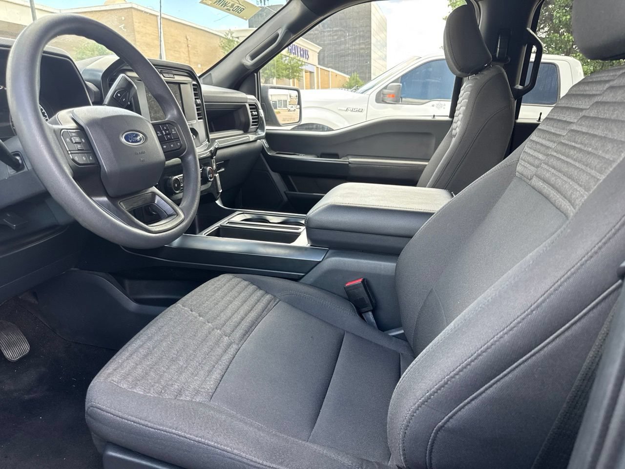 Used 2022 Ford F150 XL w/ STX Appearance Package RWD image 8