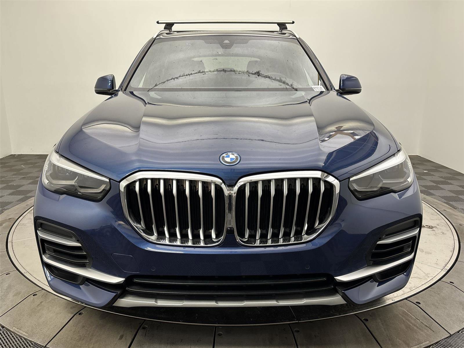 Used 2022 BMW X5 xDrive45e w/ Climate Comfort Package image 14