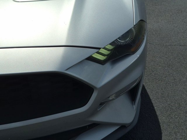 Used 2019 Ford Mustang Premium RWD image 9