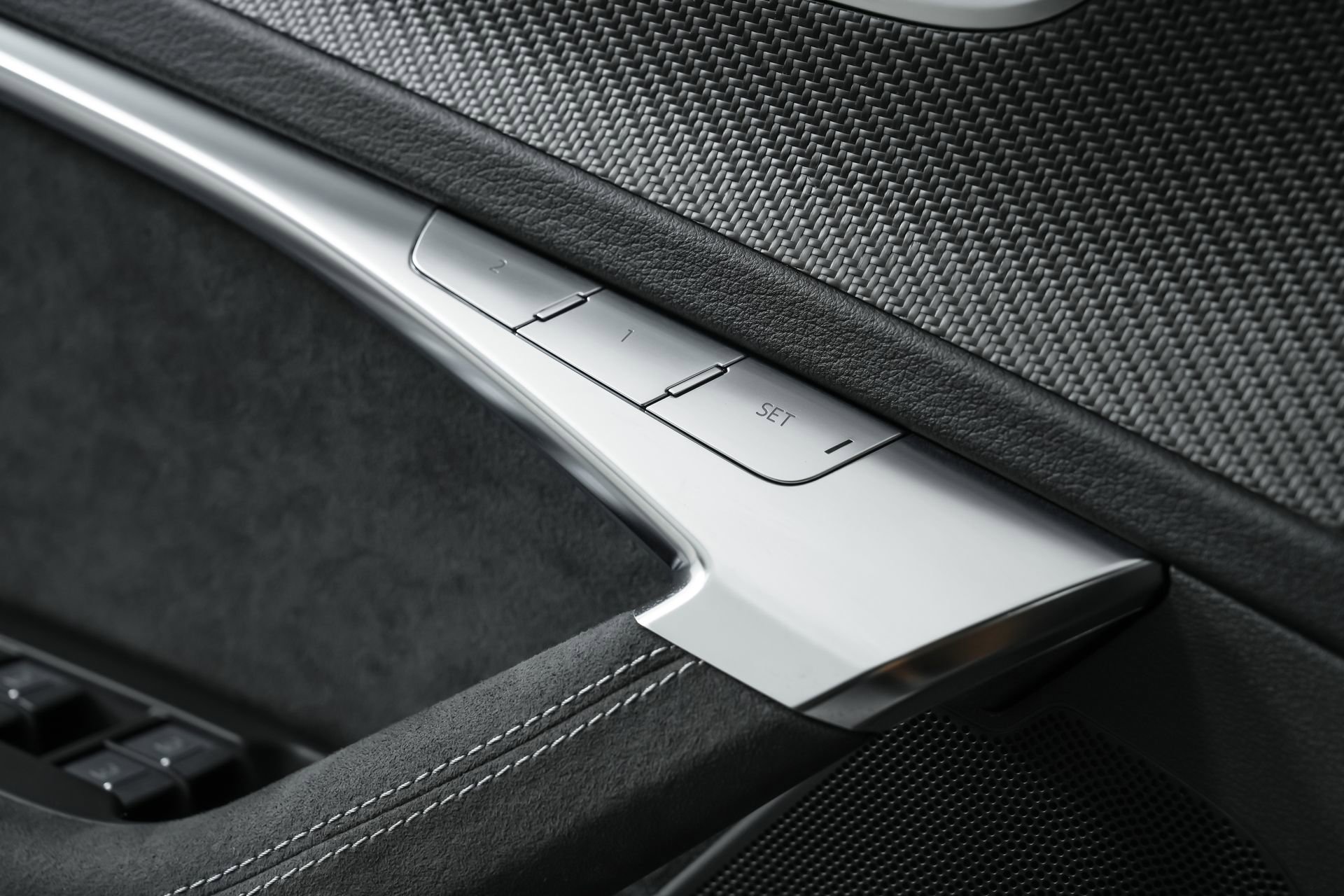 Used 2024 Audi RS 6 performance w/ Matte Carbon Package image 76