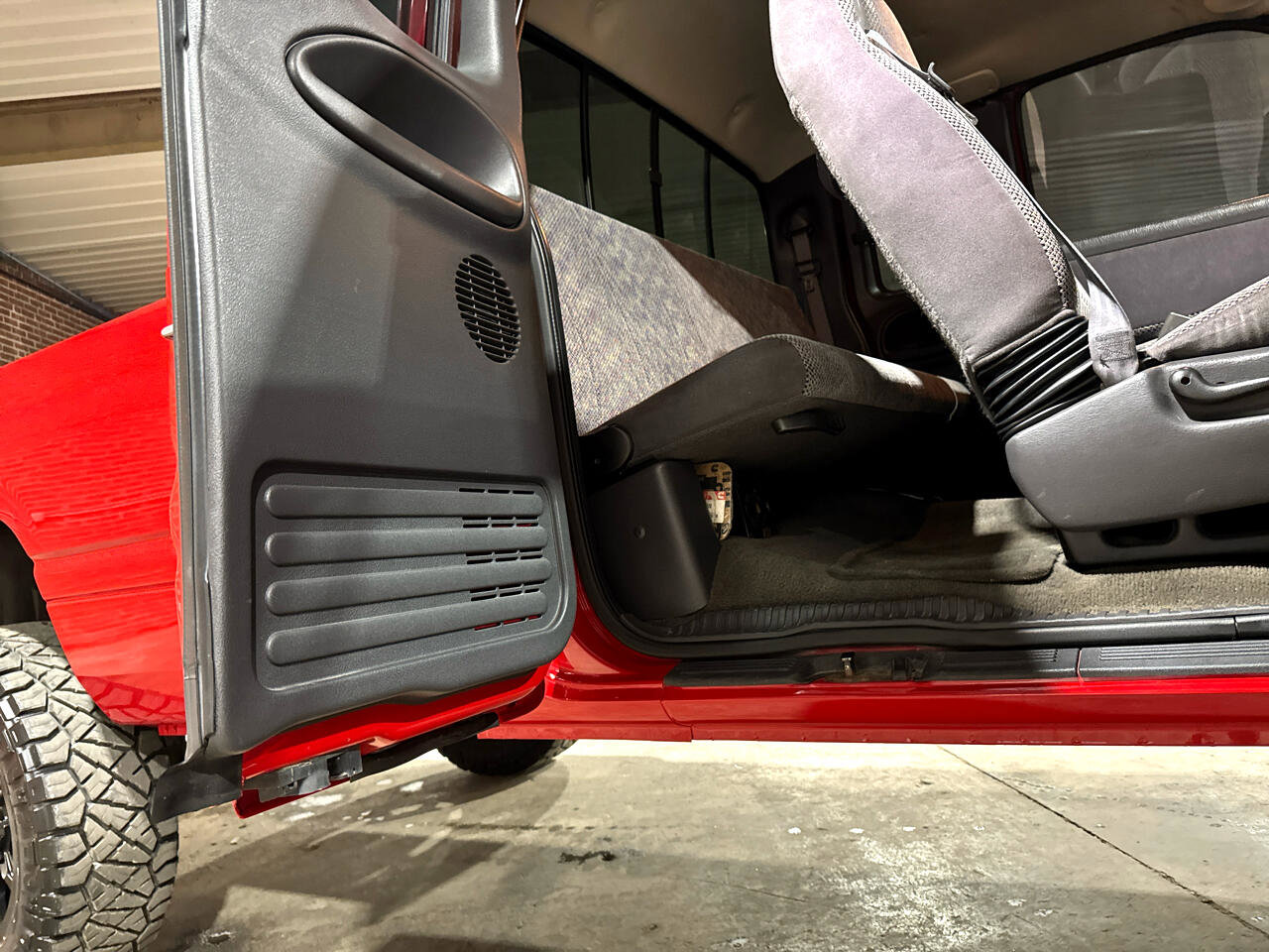 Used 1998 Dodge Ram 2500 Truck 4x4 Quad Cab image 50