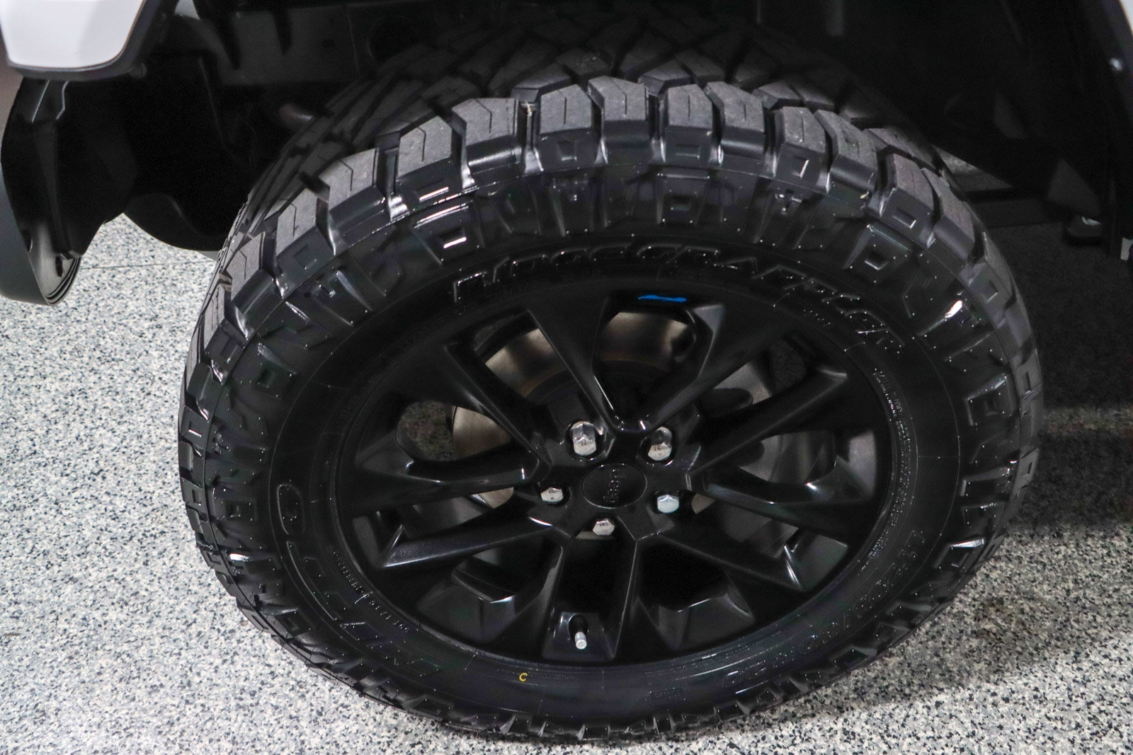 Used 2022 Jeep Wrangler Unlimited Sahara w/ Cold Weather Group AWD/4WD image 12