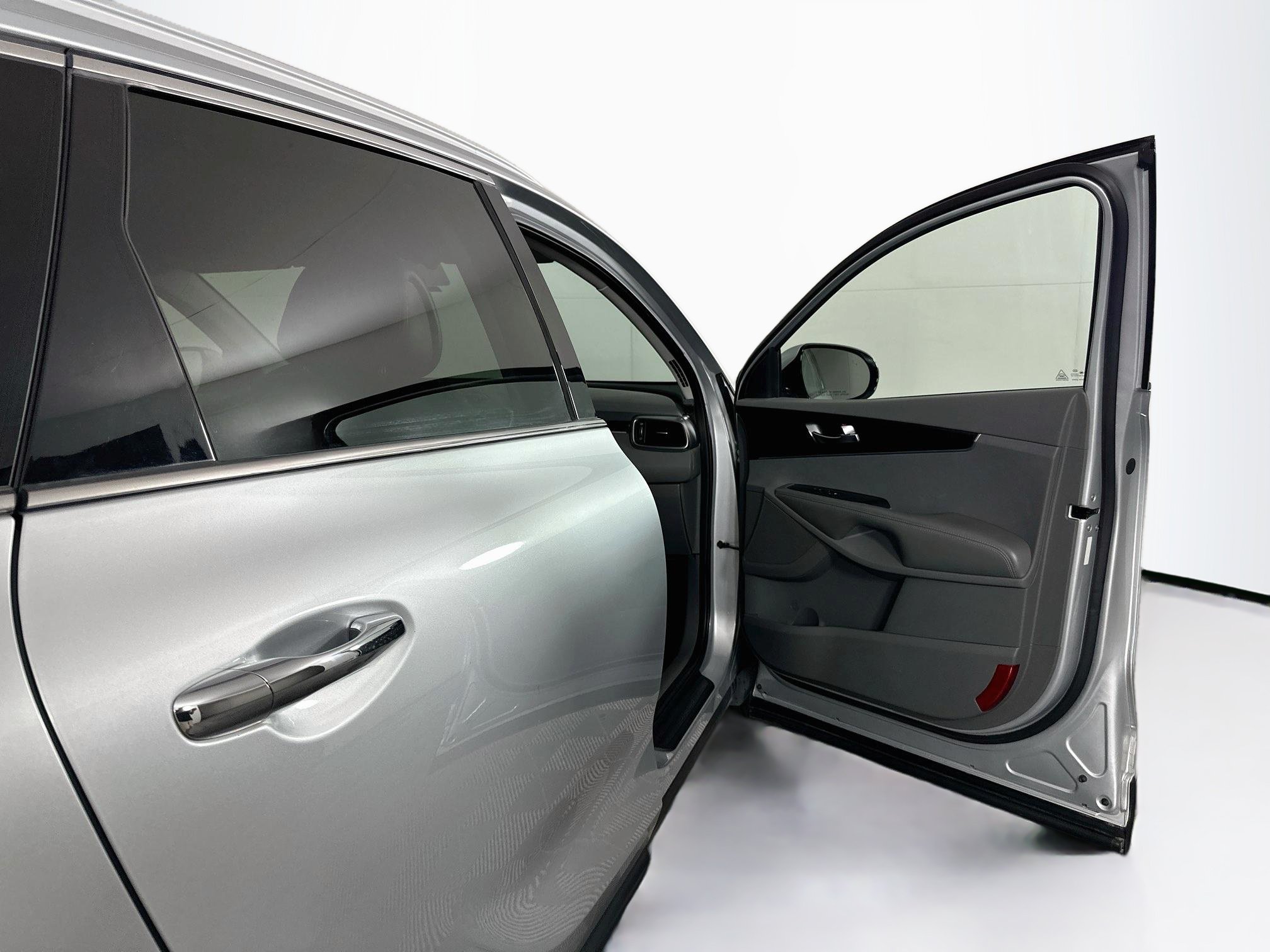 Used 2016 Kia Sorento EX w/ EX Premium Package FWD image 33