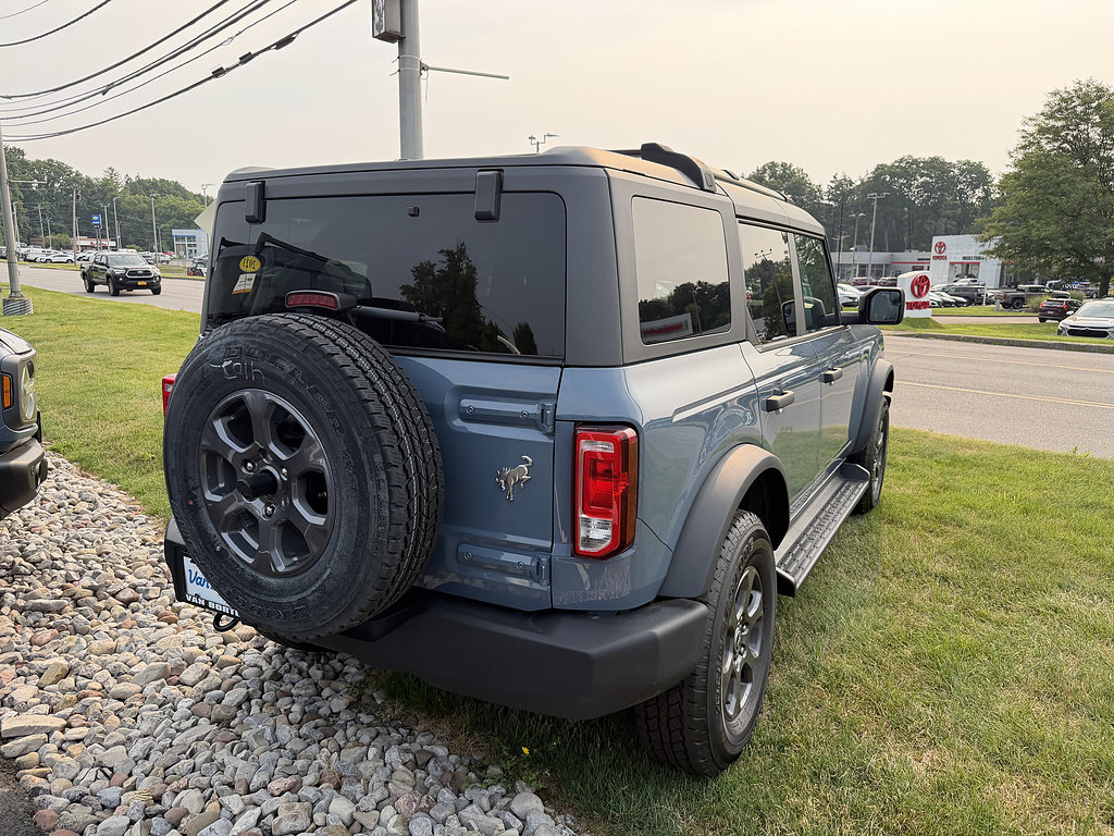 Used 2025 Ford Bronco Big Bend AWD/4WD image 5