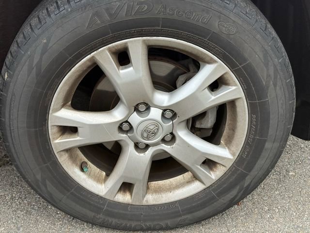 Used 2011 Toyota RAV4 4WD V6 image 16