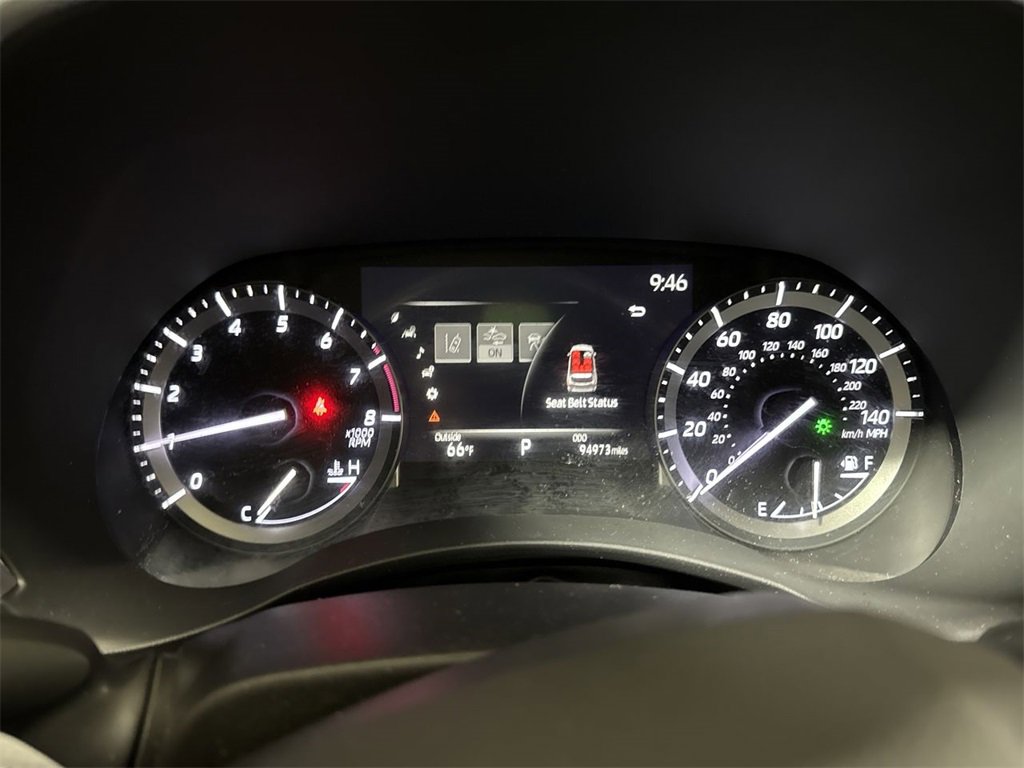 Used 2021 Toyota Highlander XLE image 11