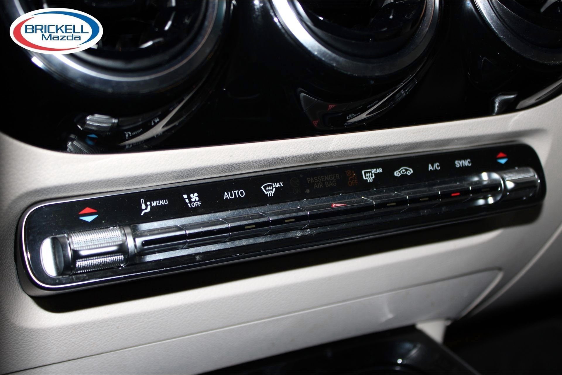 Used 2021 Mercedes-Benz GLA 250 image 24