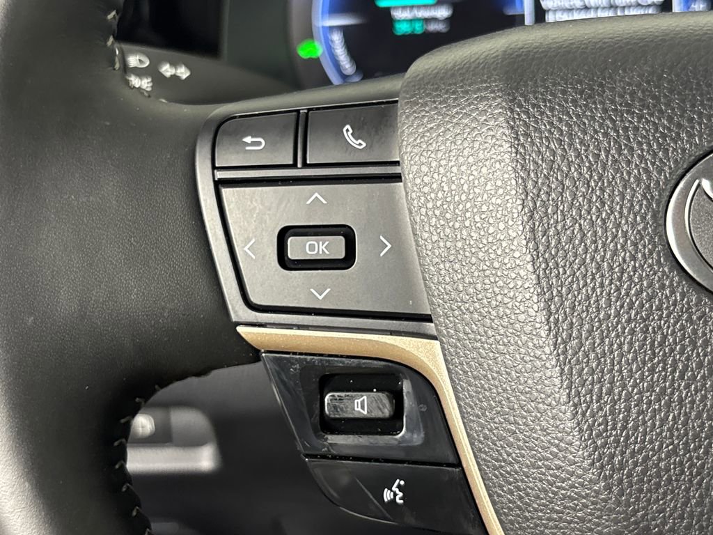 Certified 2026 Toyota Crown XLE image 14