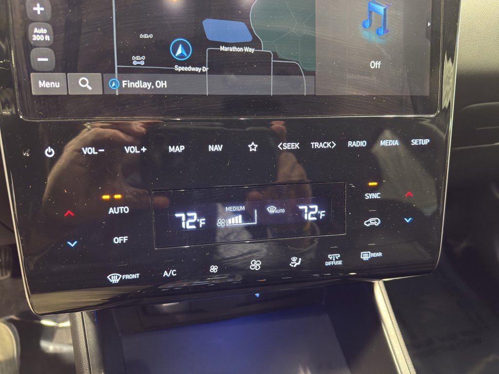 Used 2022 Hyundai Tucson Limited image 15