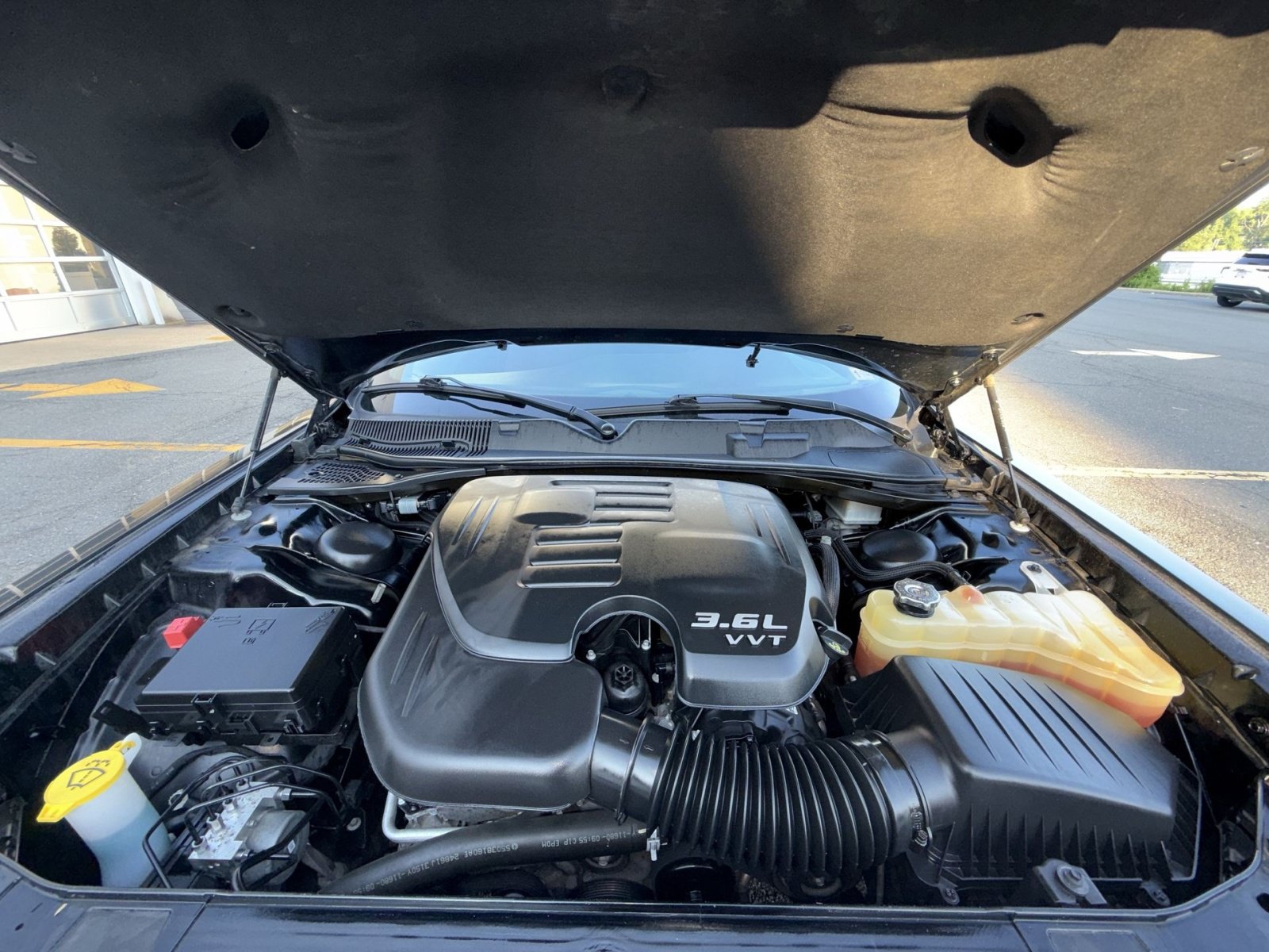 Used 2021 Dodge Challenger SXT RWD image 27