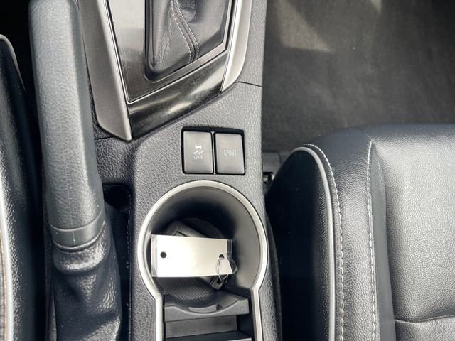Used 2016 Toyota Corolla S Premium image 20