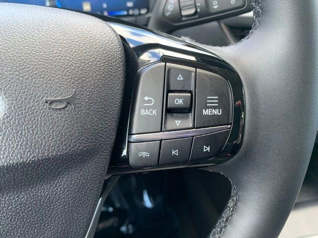 Used 2025 Ford Escape Platinum AWD/4WD image 23