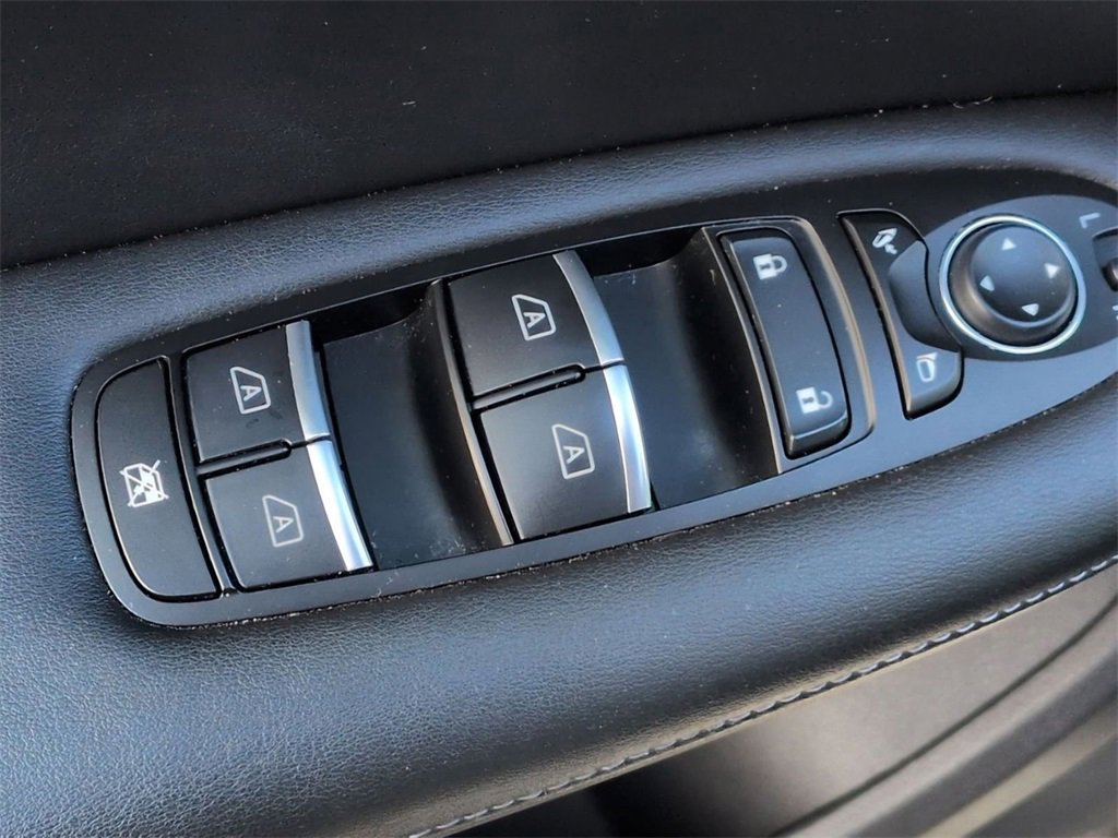 Used 2022 INFINITI QX50 Sensory w/ Cargo Package image 16