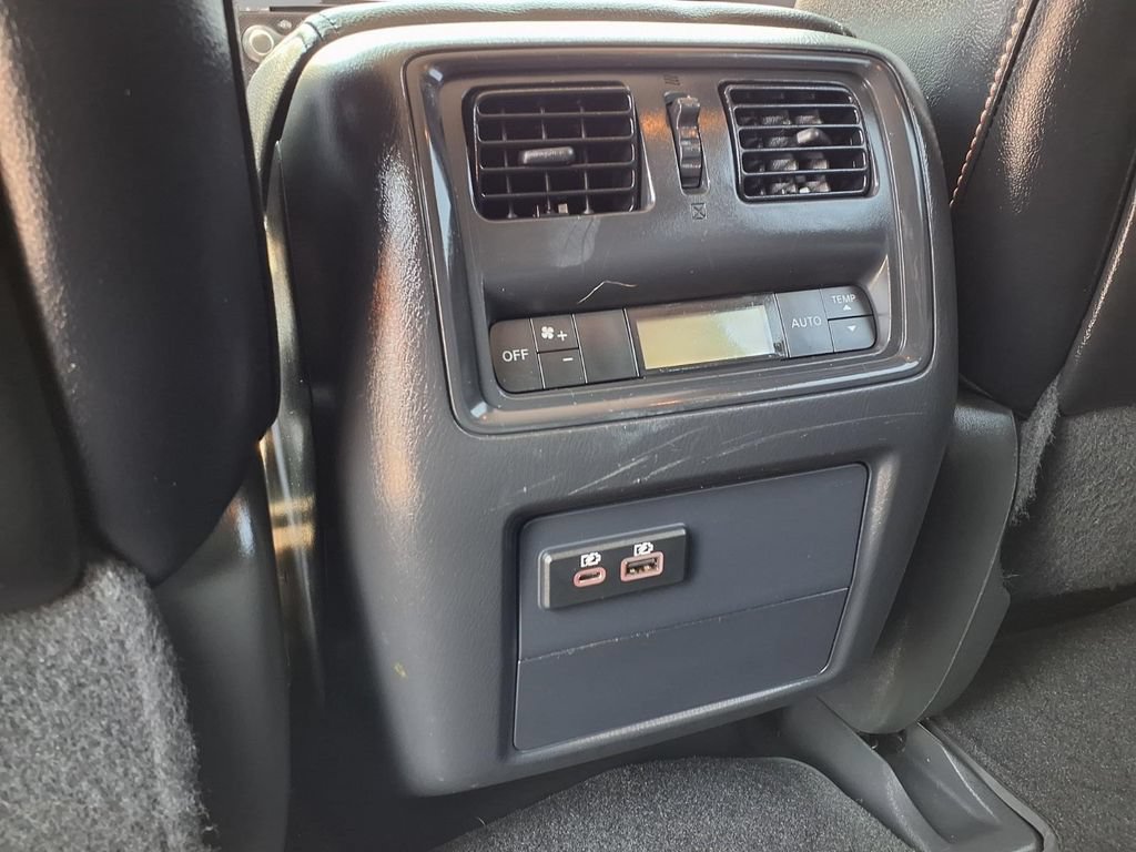 Used 2020 Nissan Pathfinder SV w/ Rock Creek Edition FWD image 24