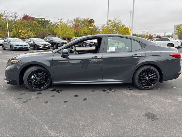 New 2026 Toyota Camry SE image 11