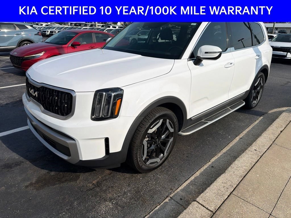 Certified 2023 Kia Telluride EX w/ EX Captain's Chair Package