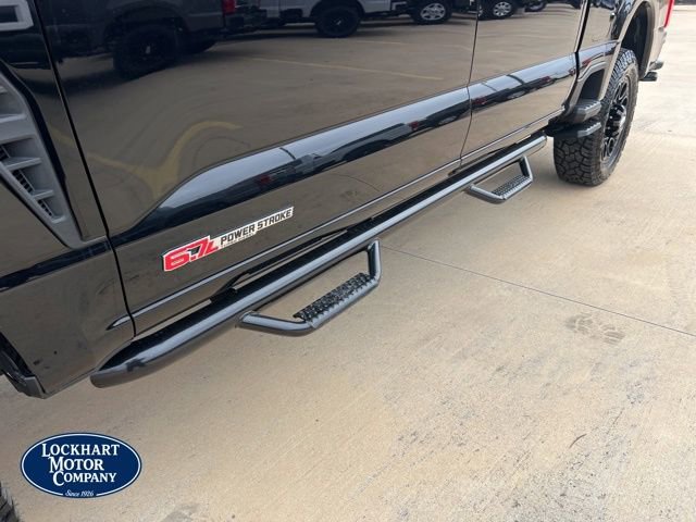 New 2025 Ford F250 XLT w/ Black Appearance Package image 11
