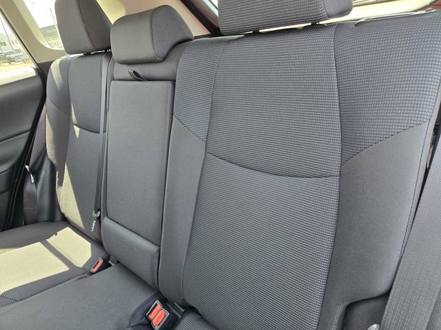 Used 2025 Toyota RAV4 LE AWD/4WD image 10