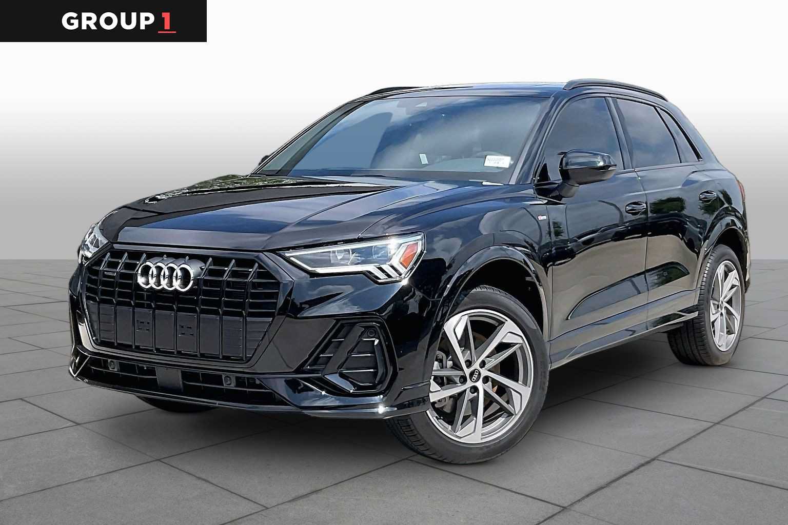 Used 2025 Audi Q3 2.0T Premium w/ Convenience Plus Package AWD/4WD image 1