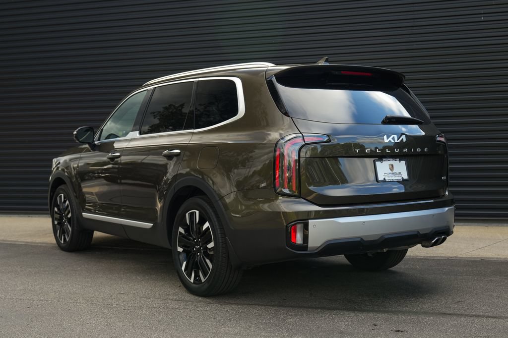 Used 2023 Kia Telluride SX Prestige AWD/4WD image 3