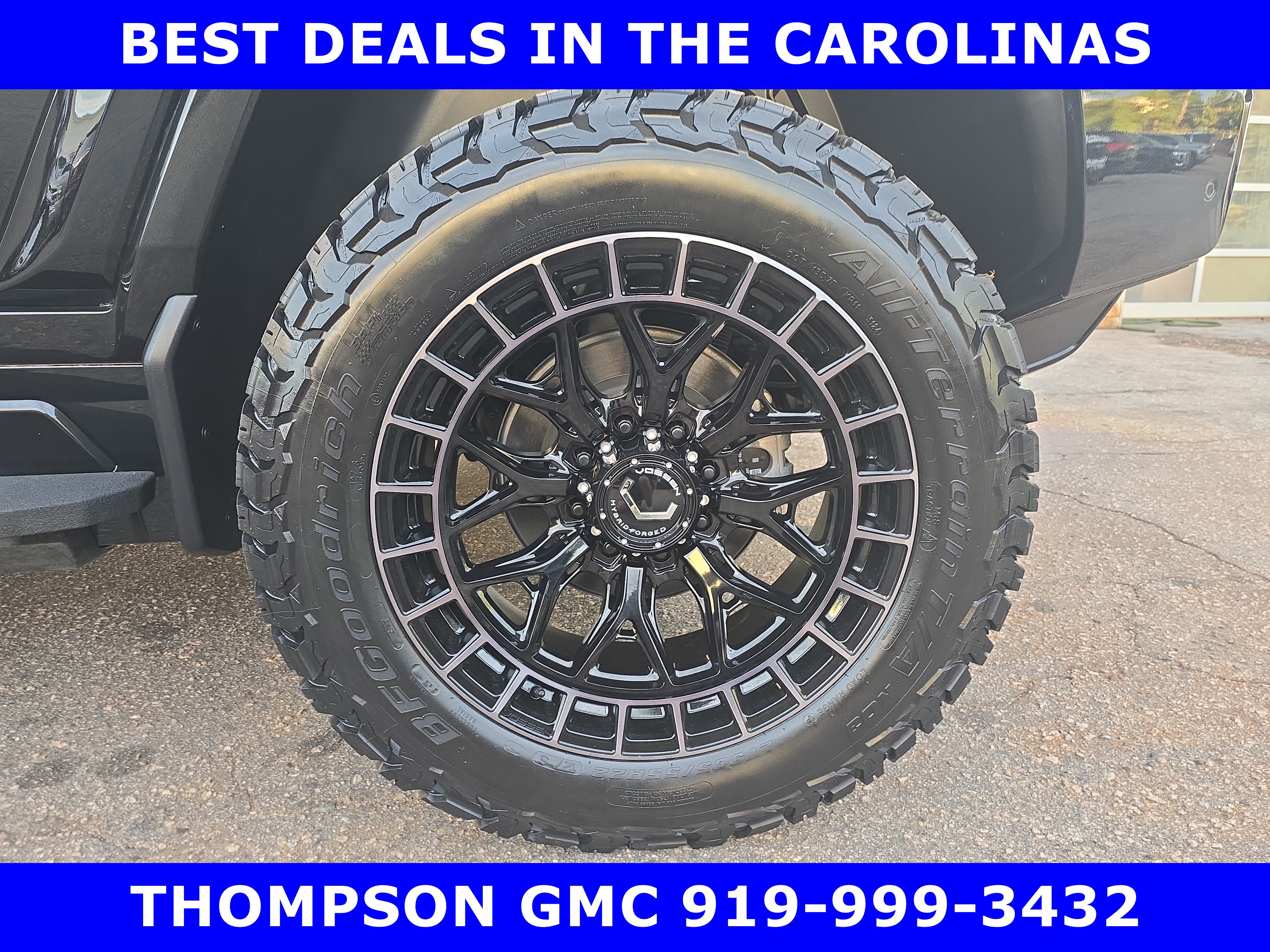 New 2025 GMC Hummer EV 3X image 8