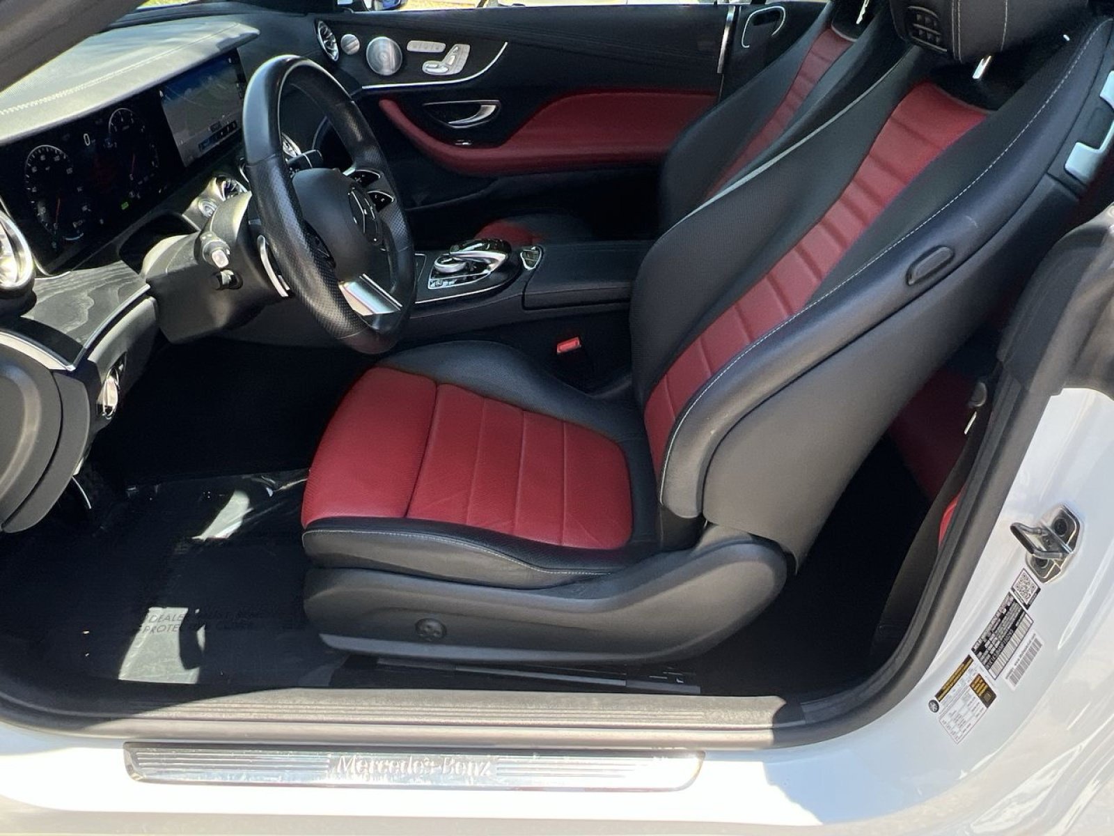 Used 2021 Mercedes-Benz E 450 Cabriolet image 14