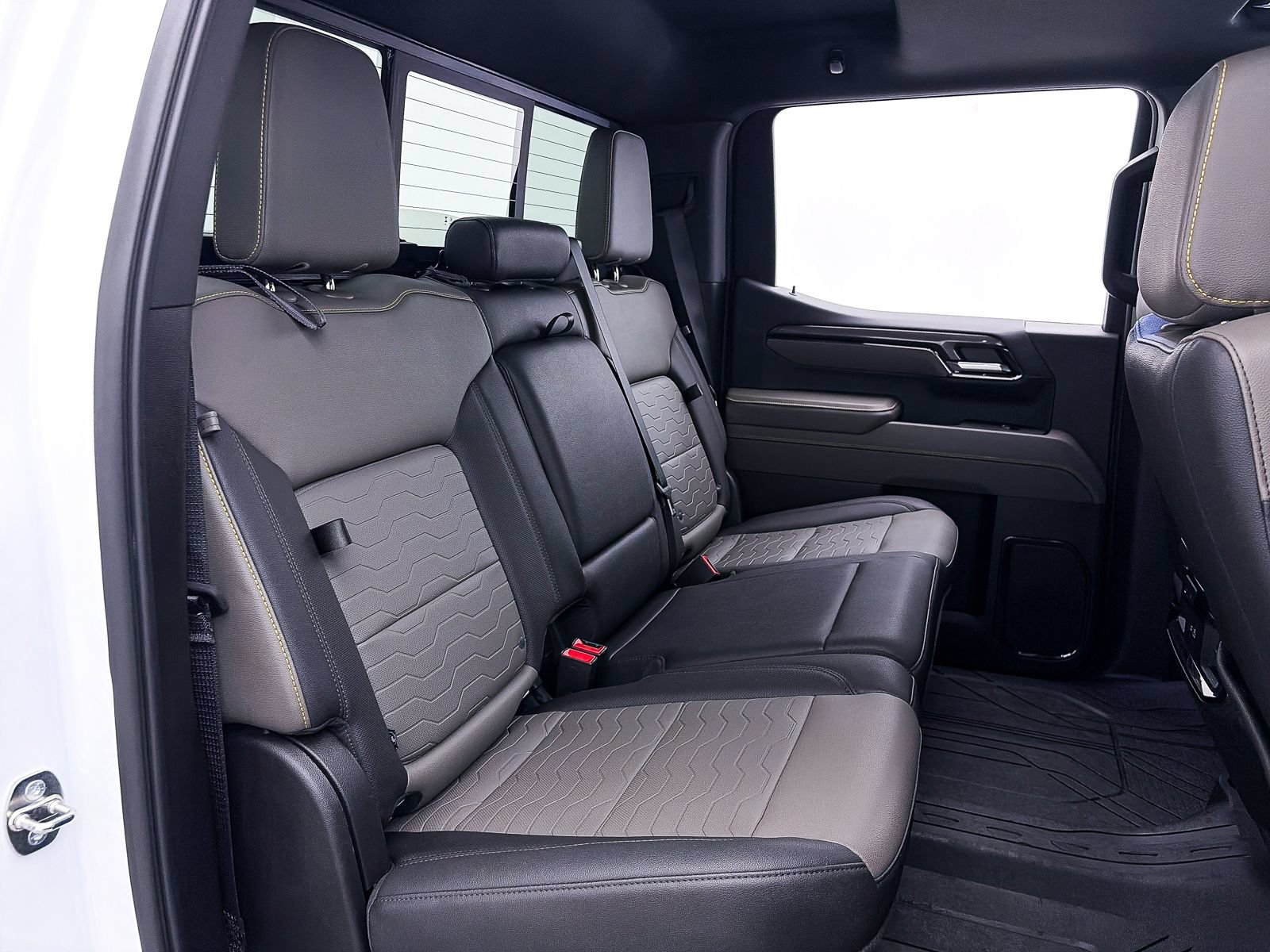 Used 2024 Chevrolet Silverado 1500 ZR2 w/ LPO, Dark Essentials Package AWD/4WD image 45
