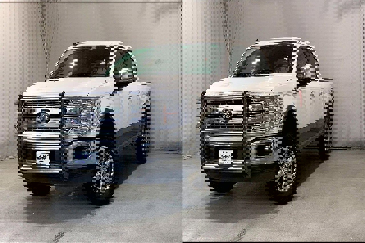 Used 2019 Ford F150 Lariat w/ Equipment Group 502A Luxury image 2