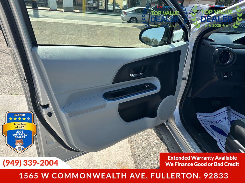 Used 2016 Toyota Prius C Two FWD image 14