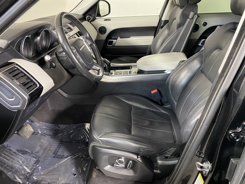 Used 2016 Land Rover Range Rover Sport HSE image 11